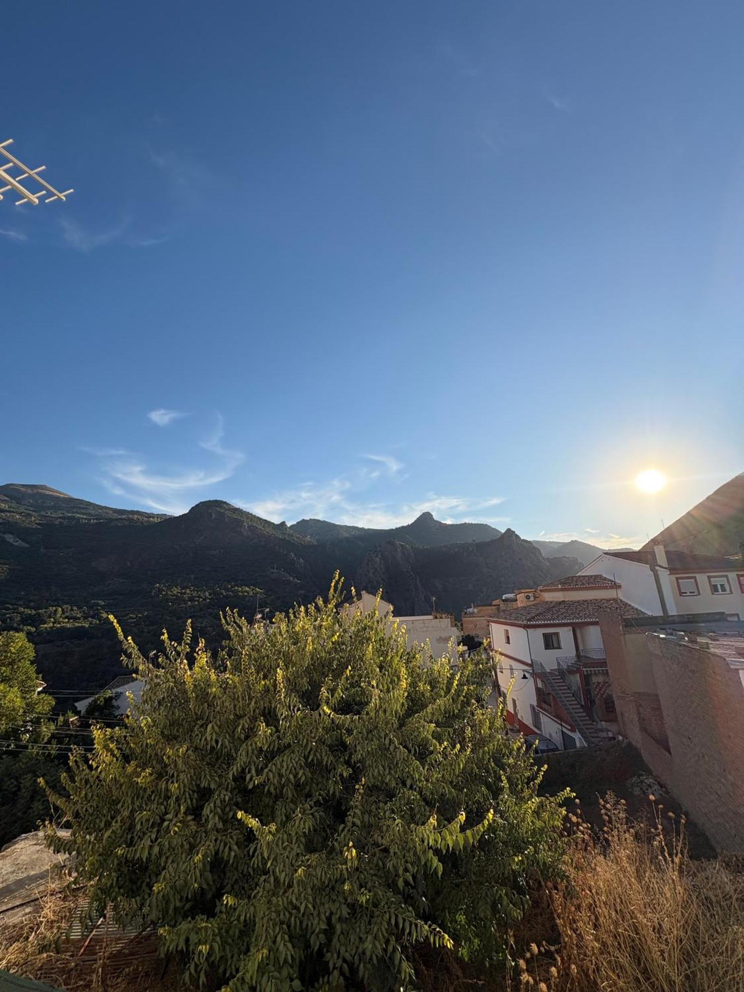 Апартаменти La Estacion Sierra Nevada Гуехар-Сьєрра Екстер'єр фото