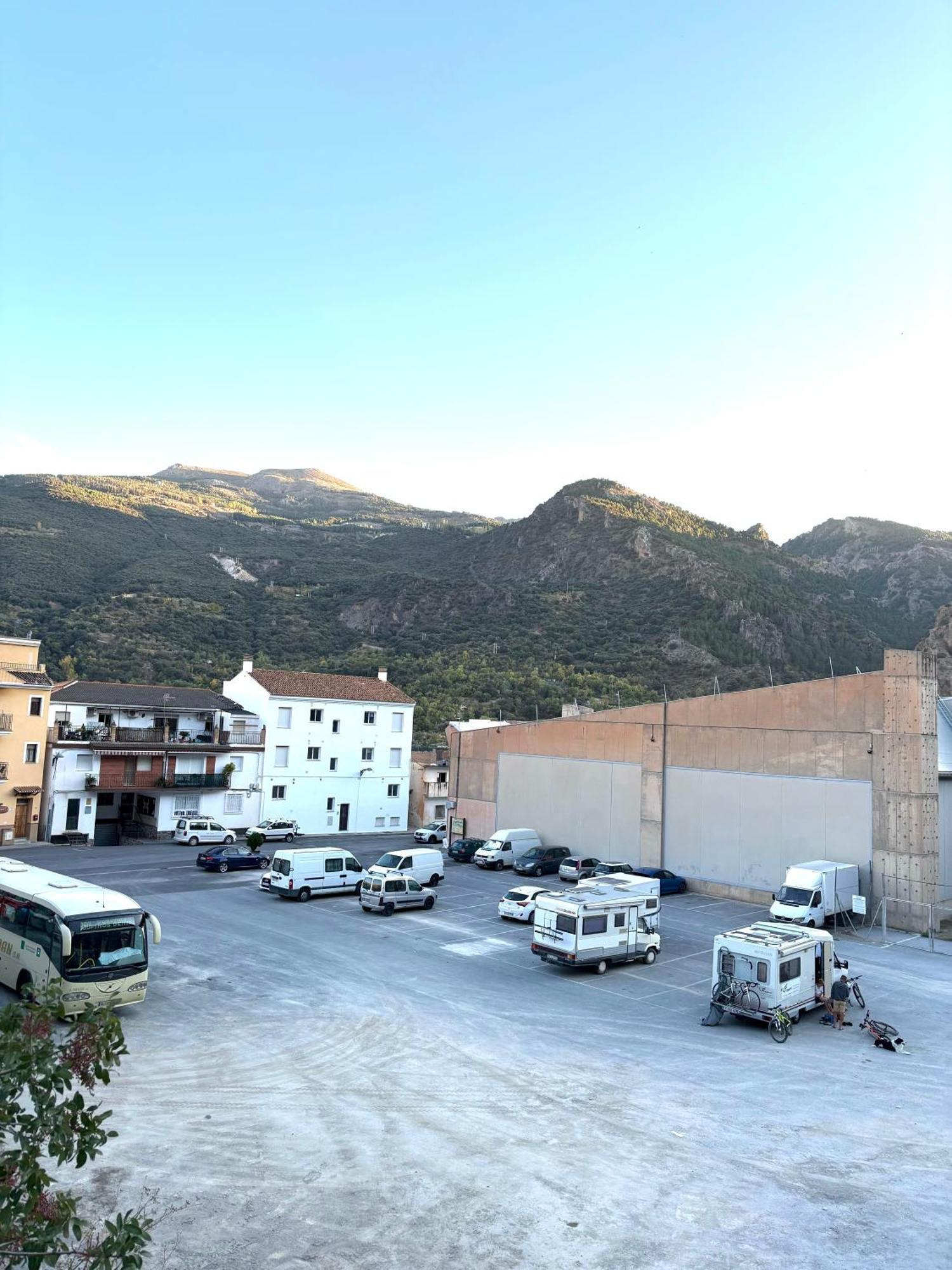 Апартаменти La Estacion Sierra Nevada Гуехар-Сьєрра Екстер'єр фото