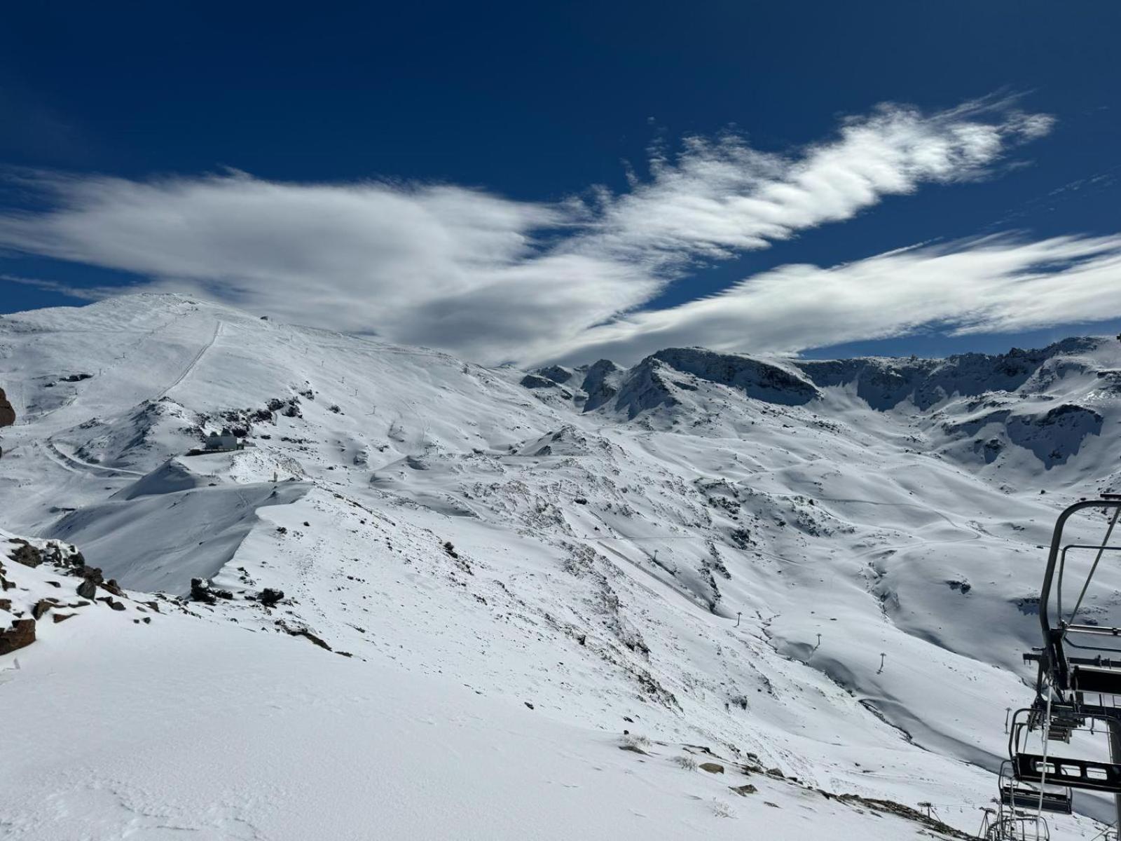 Апартаменти La Estacion Sierra Nevada Гуехар-Сьєрра Екстер'єр фото